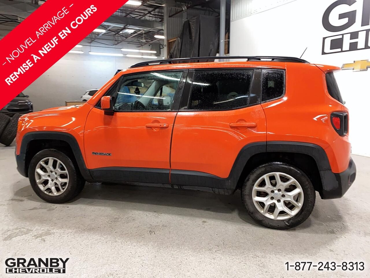 Jeep Renegade 4 RM, 4 portes, North | 25-1174A 2015 Orange Granby - photo #7