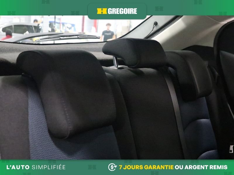 Toyota Yaris 2020 Blanc Blainville - photo #28