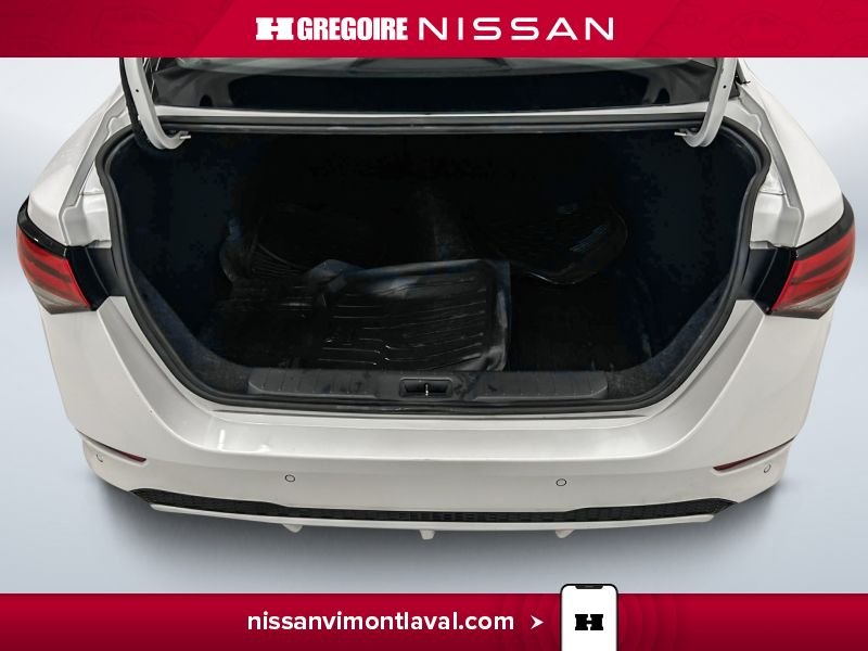 2020 Nissan Sentra White Laval - photo #15
