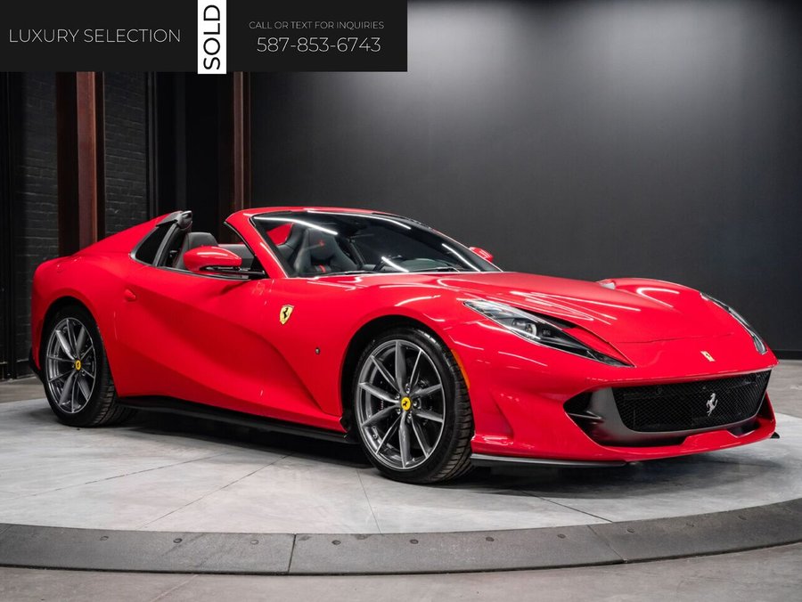 2022 Ferrari 812 GTS 2022 Red