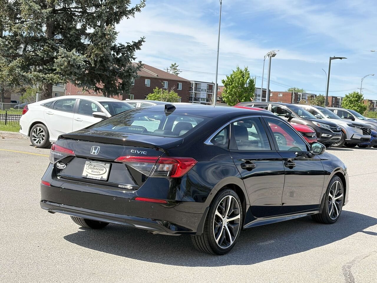 Honda Civic Touring 2022 Noir Gatineau - photo #5