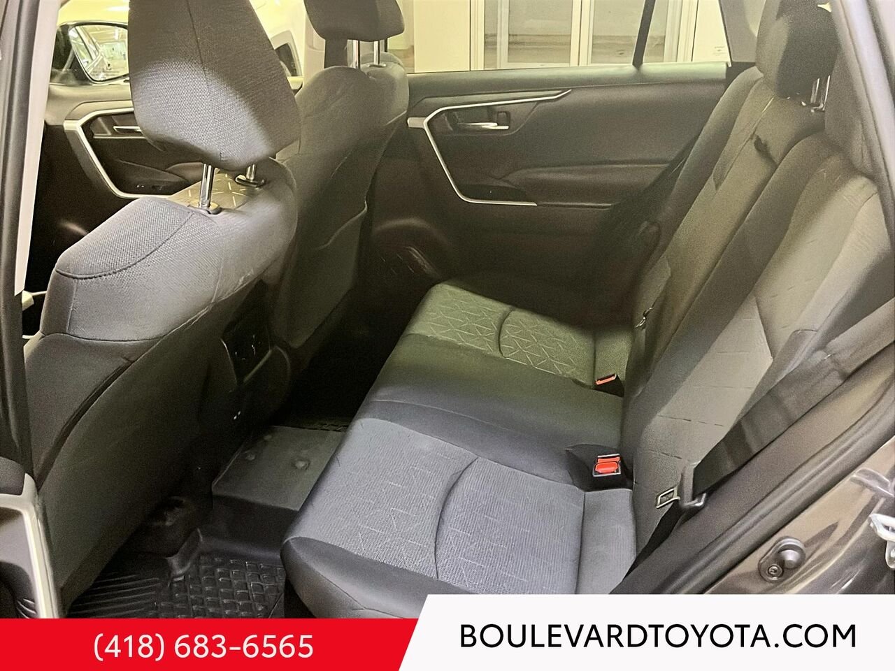 Toyota RAV4 100572A-93 | HYBRIDE XLE, AWD 2022 Gris Québec - photo #21