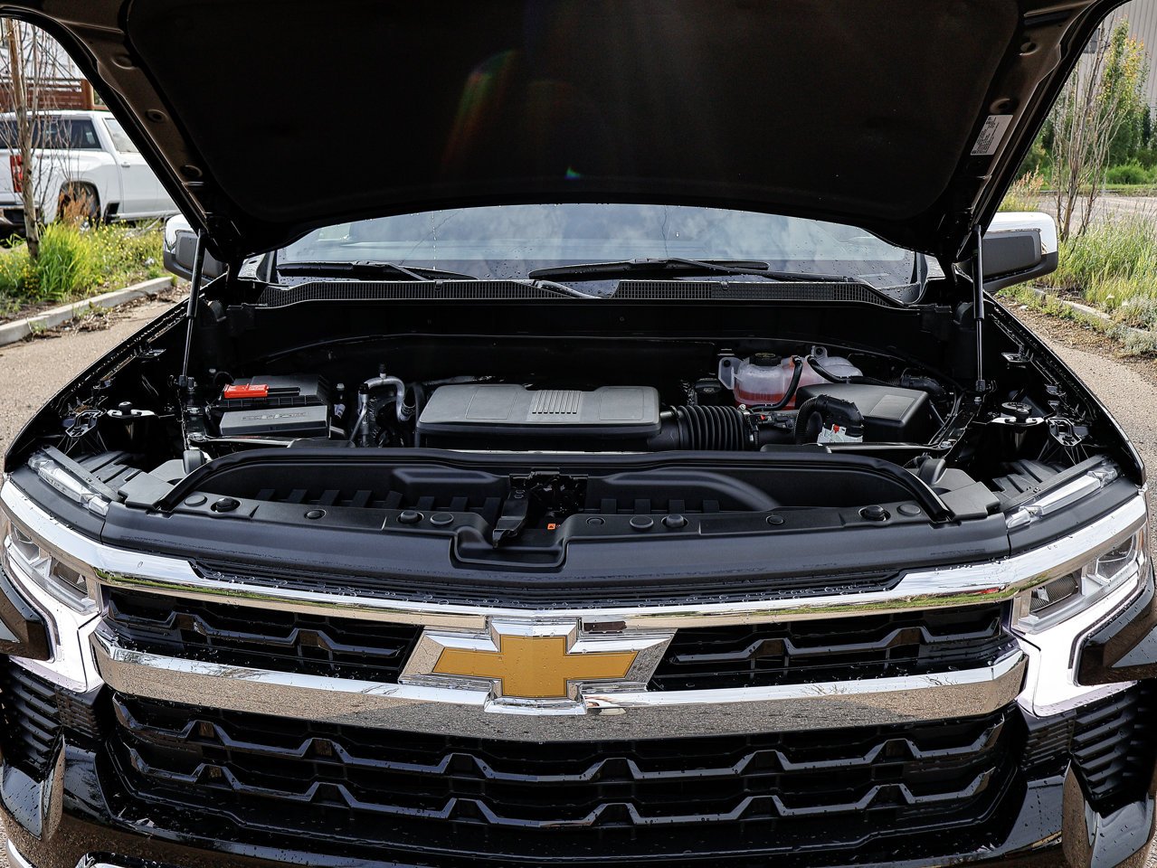 2026 Chevrolet Silverado 1500 4WD Crew Cab 147 LT Black Sherwood Park - photo #8