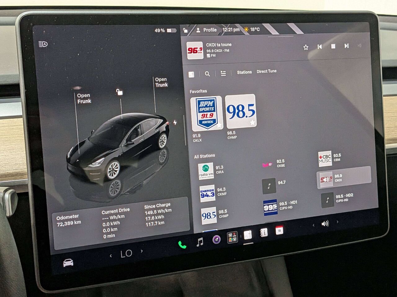 Tesla Model 3 Standard Range RWD *Ltd Avail* 2022 Noir Val-David - photo #25