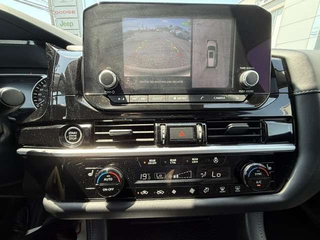 Nissan Pathfinder 2024 Noir Saint-Basile-le-Grand - photo #12