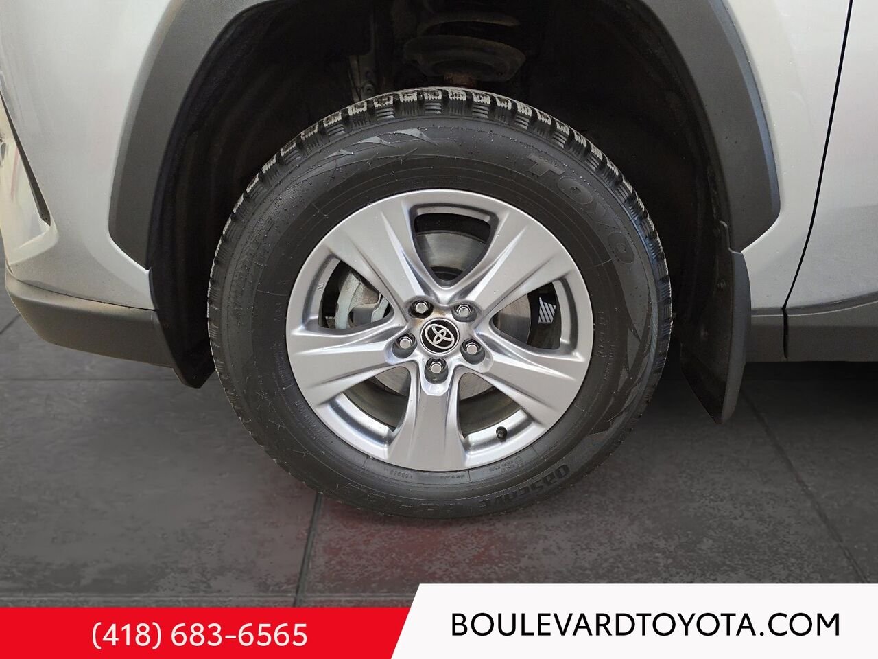 2023 Toyota RAV4 100594A-95 | XLE, AWD Silver Québec - photo #6