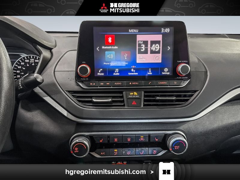 2024 Nissan Altima White Laval - photo #26