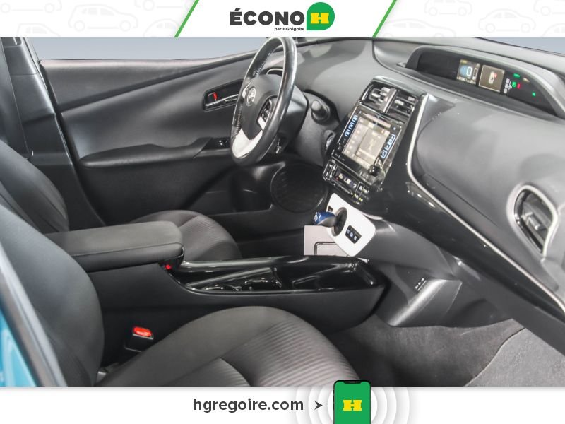Toyota Prius 2017 Bleu Blainville - photo #23