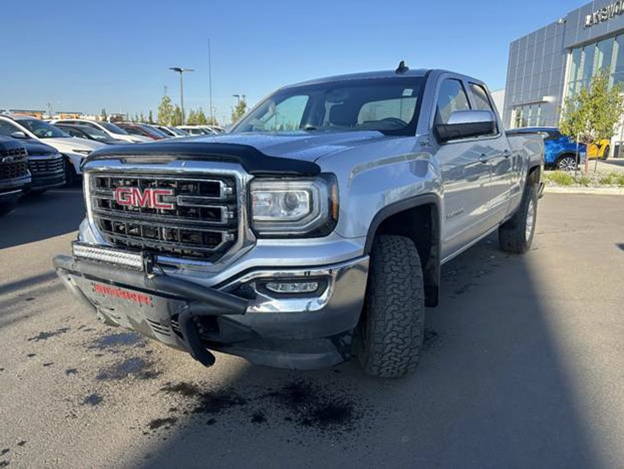 2018 GMC Sierra 1500 SLE Kodiak Edition 5.3L Z71 | Bull Bar | LED Light Bar Grey