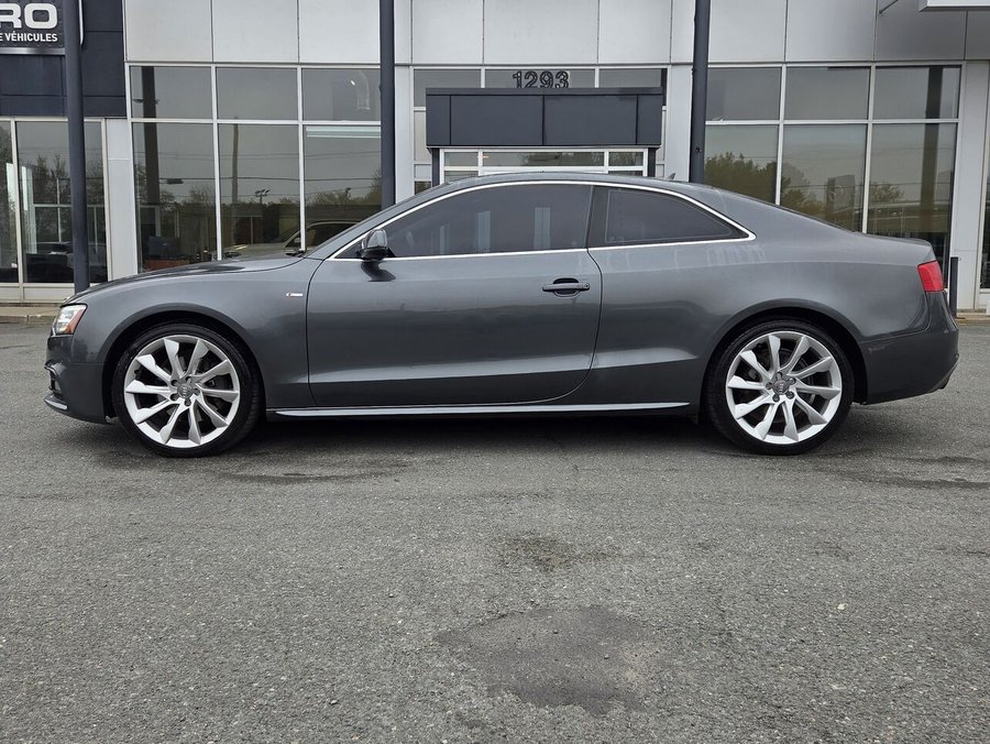 Audi A5 Coupé 220 HP + AWD 2014 Gris