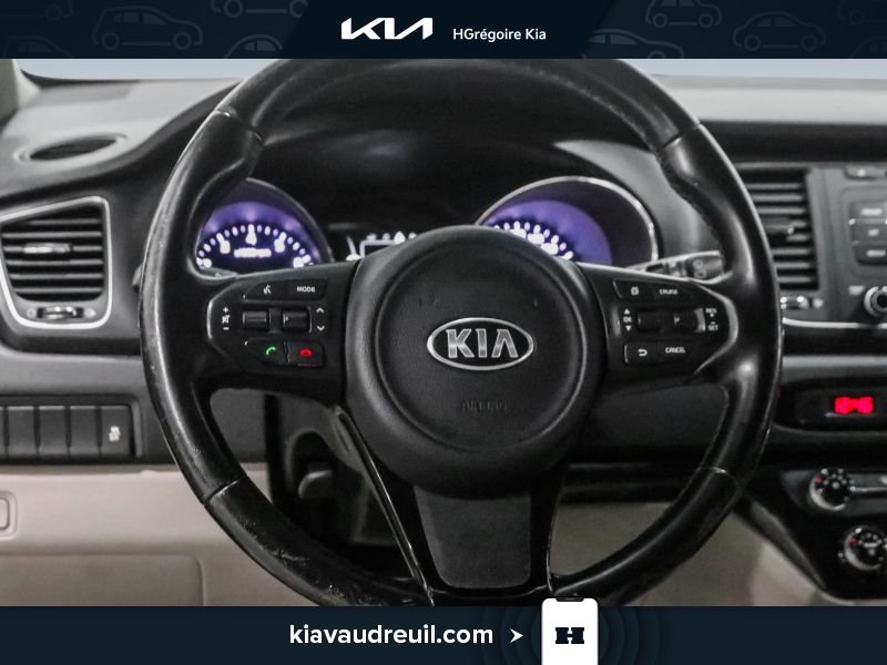Kia Sedona 2016 Gris Blainville - photo #14