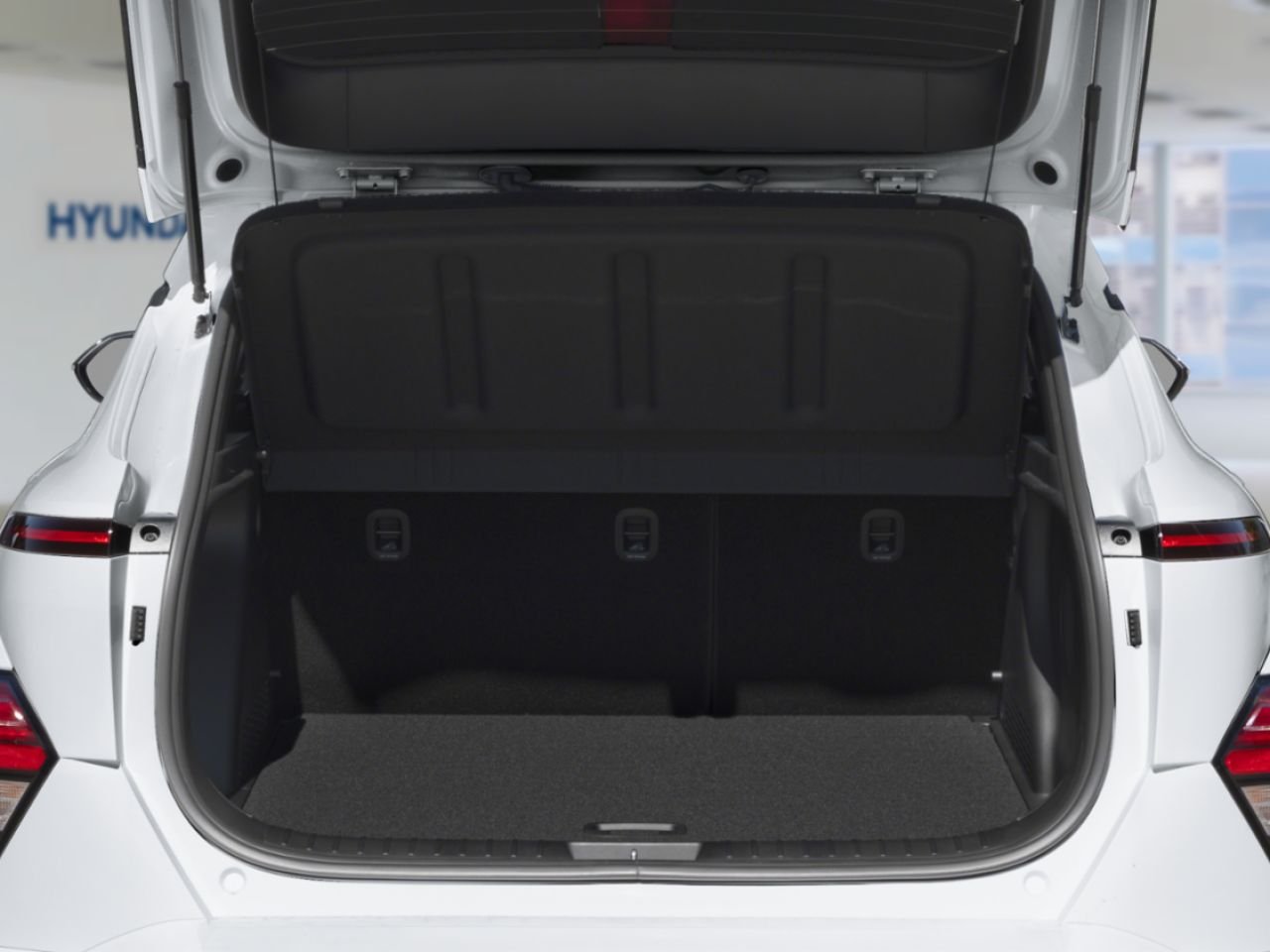 2024 HYUNDAI Kona Ultimate Red Gatineau - photo #7