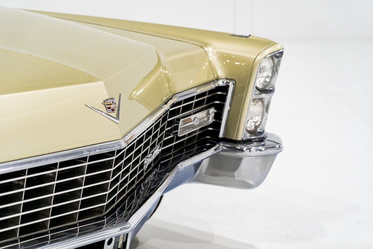 Cadillac DeVille Coupe *PRICE IN USD* Original California survivor factory A/C with only 36,992miles (59,532km) 1967 Or Montréal - photo #43