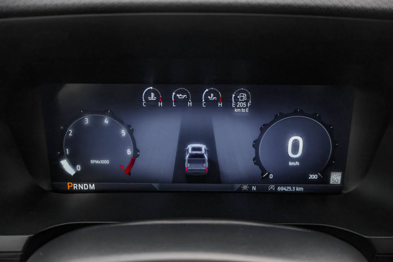 2025 Ford F-150 XLT 4WD SuperCrew 5.5' Box White Sherwood Park - photo #19