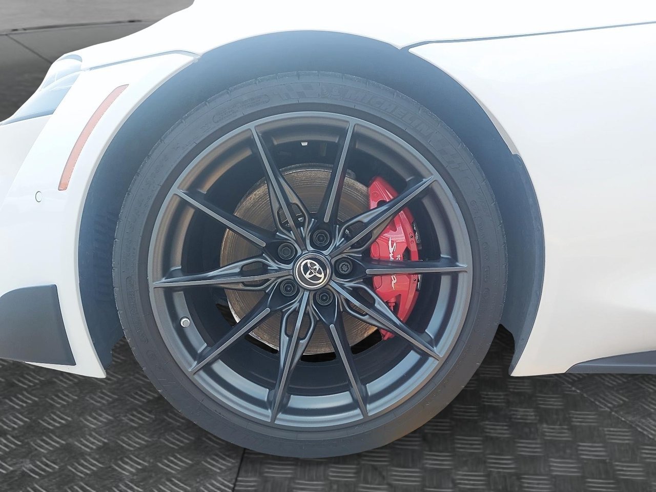 2023 Toyota GR Supra VIN WZ1DB0G08PW059775 White Baie-Comeau - photo #6