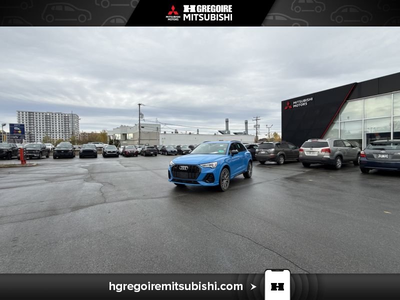 Audi Q3 Progressiv * S-Line * Black Optic * Carplay * Toit 2022 Bleu