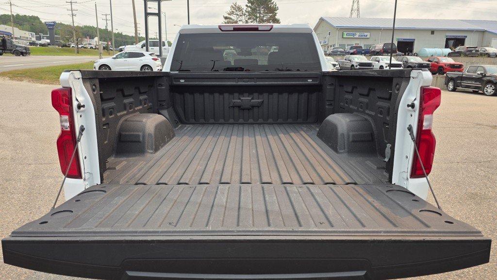 CHEVROLET Silverado 1500 LT TrailBoss 4X4 2024 Blanc Mont-Laurier - photo #9