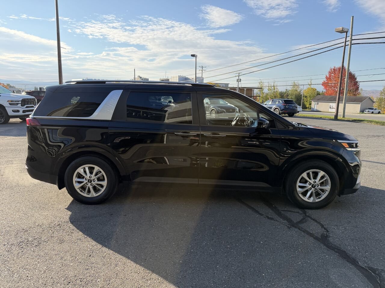 2023 Kia Carnival Black Lac Mégantic - photo #5