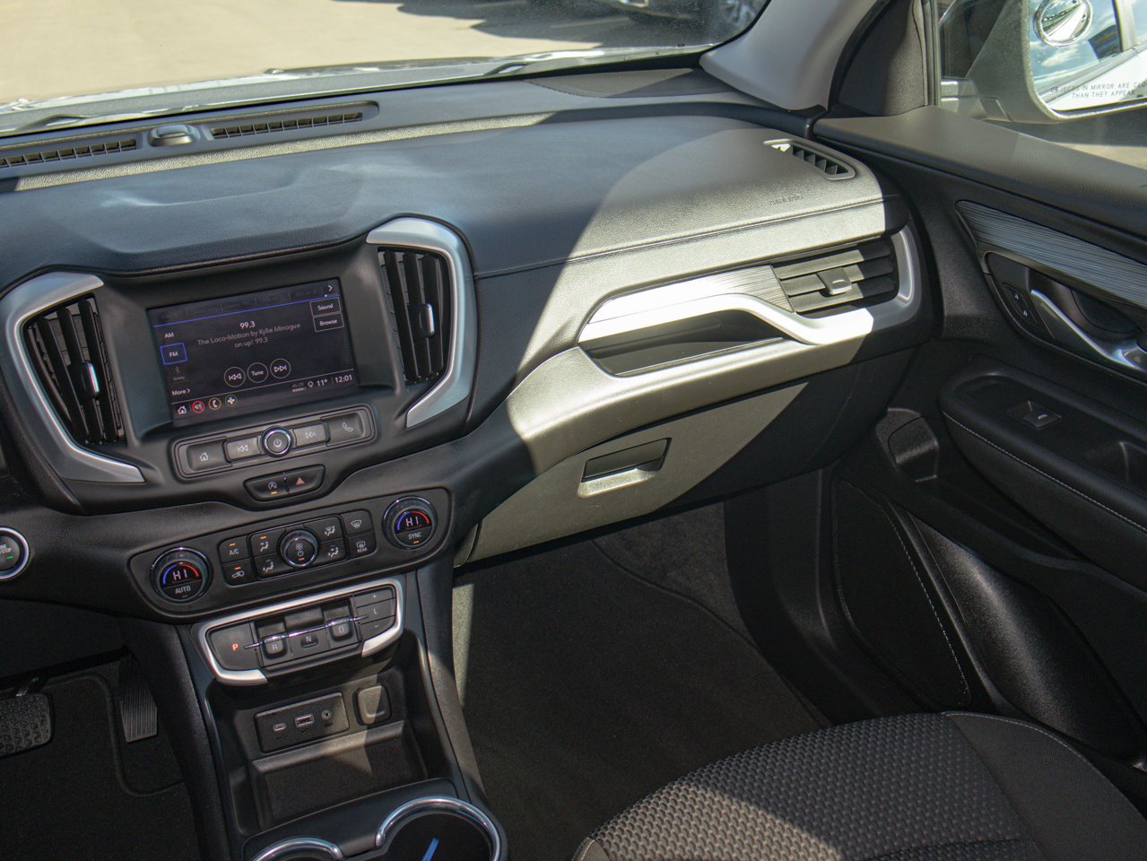 2024 GMC Terrain AWD 4dr SLE Grey Sherwood Park - photo #29