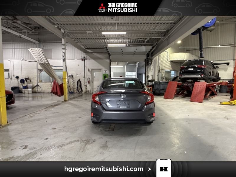 2016 Honda Civic Grey Laval - photo #7