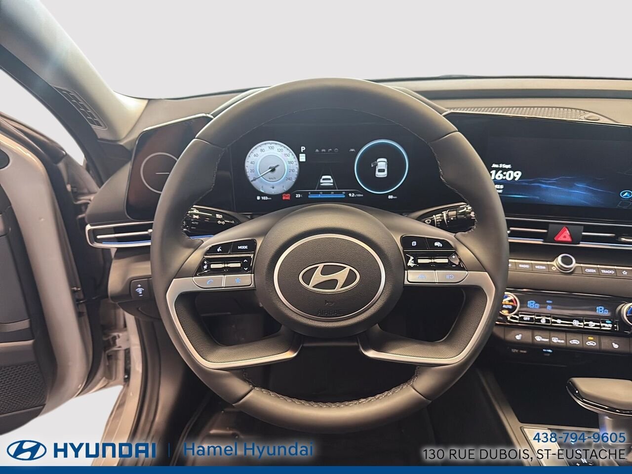 HYUNDAI ELANTRA PREFERRED 2025 Gris Saint-Eustache - photo #11