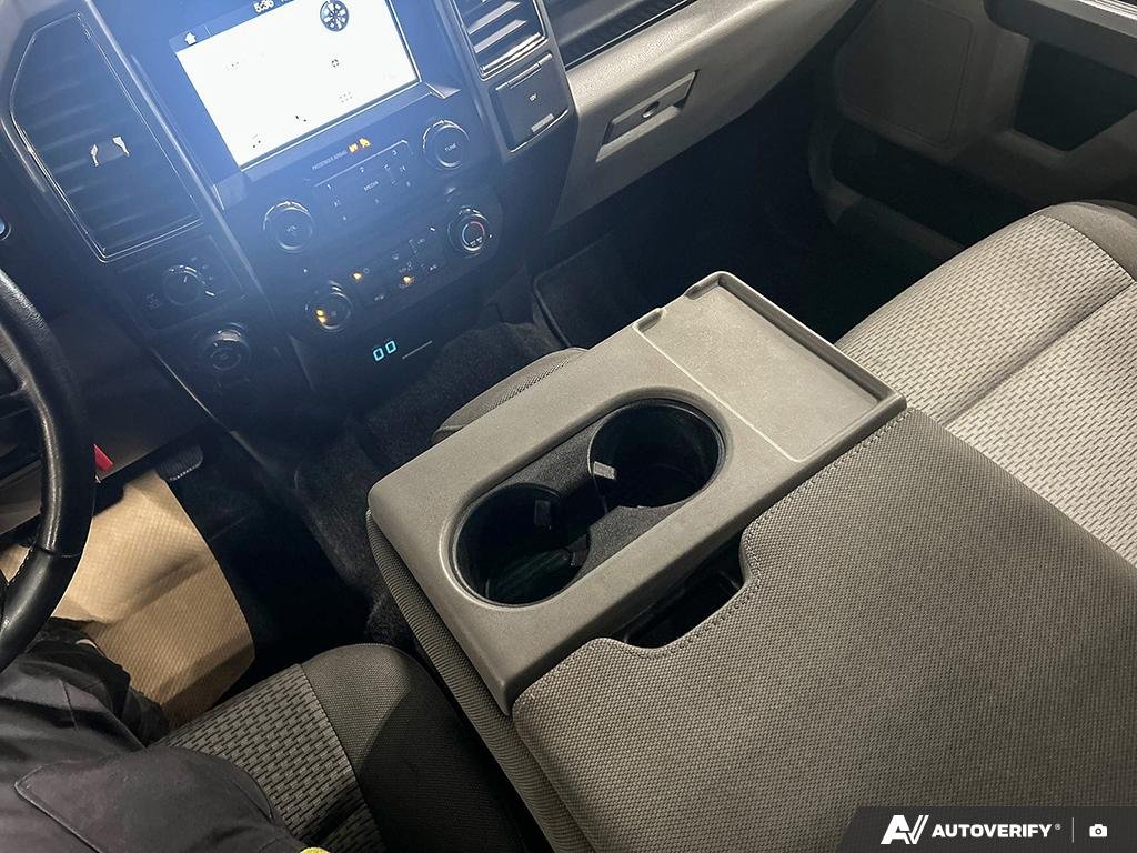 2018 Ford F-150 2602152C | XLT 4WD SuperCrew 5.5' Box White Edmonton - photo #17
