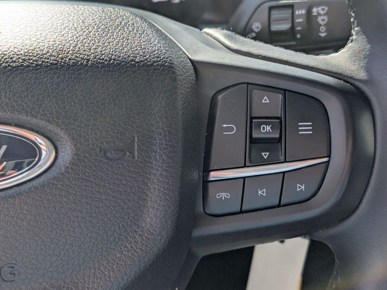 Ford Ranger XLT/SIÈGES CHAUFFANTS/AC BIZONE/CAMÉRA DE RECUL/BLUETOOTH 2024 Gris Sherbrooke - photo #14