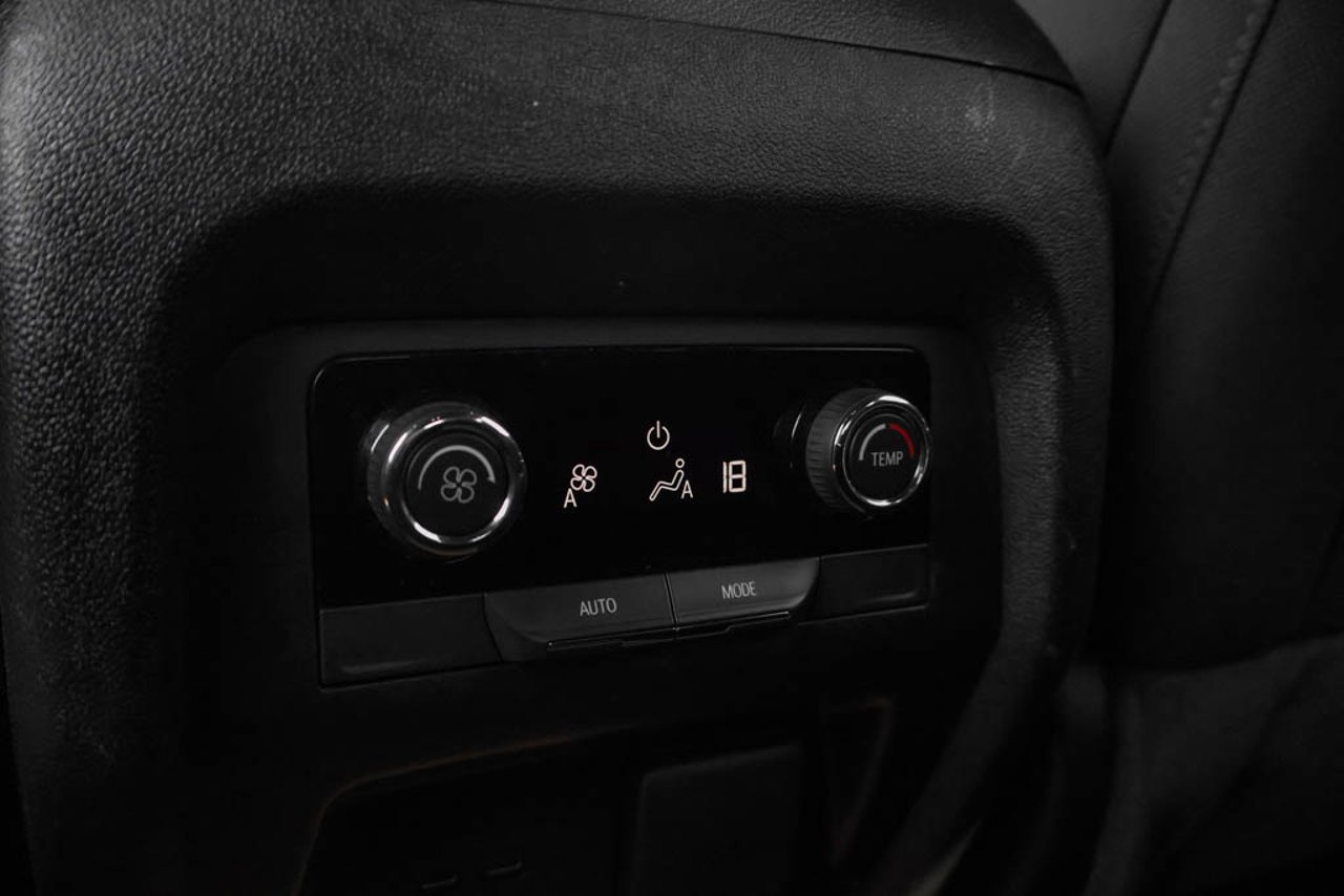 2025 Chevrolet Traverse AWD 4dr LT Black Sherwood Park - photo #33