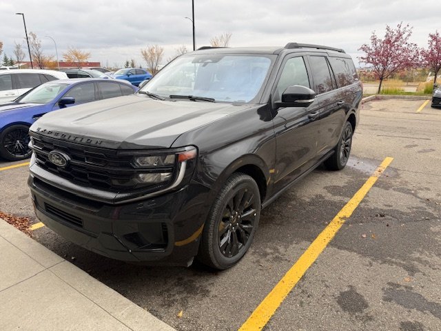 2025 Ford Expedition Platinum Max | Stealth Appearance Package | Panoramic Sunroof Black
