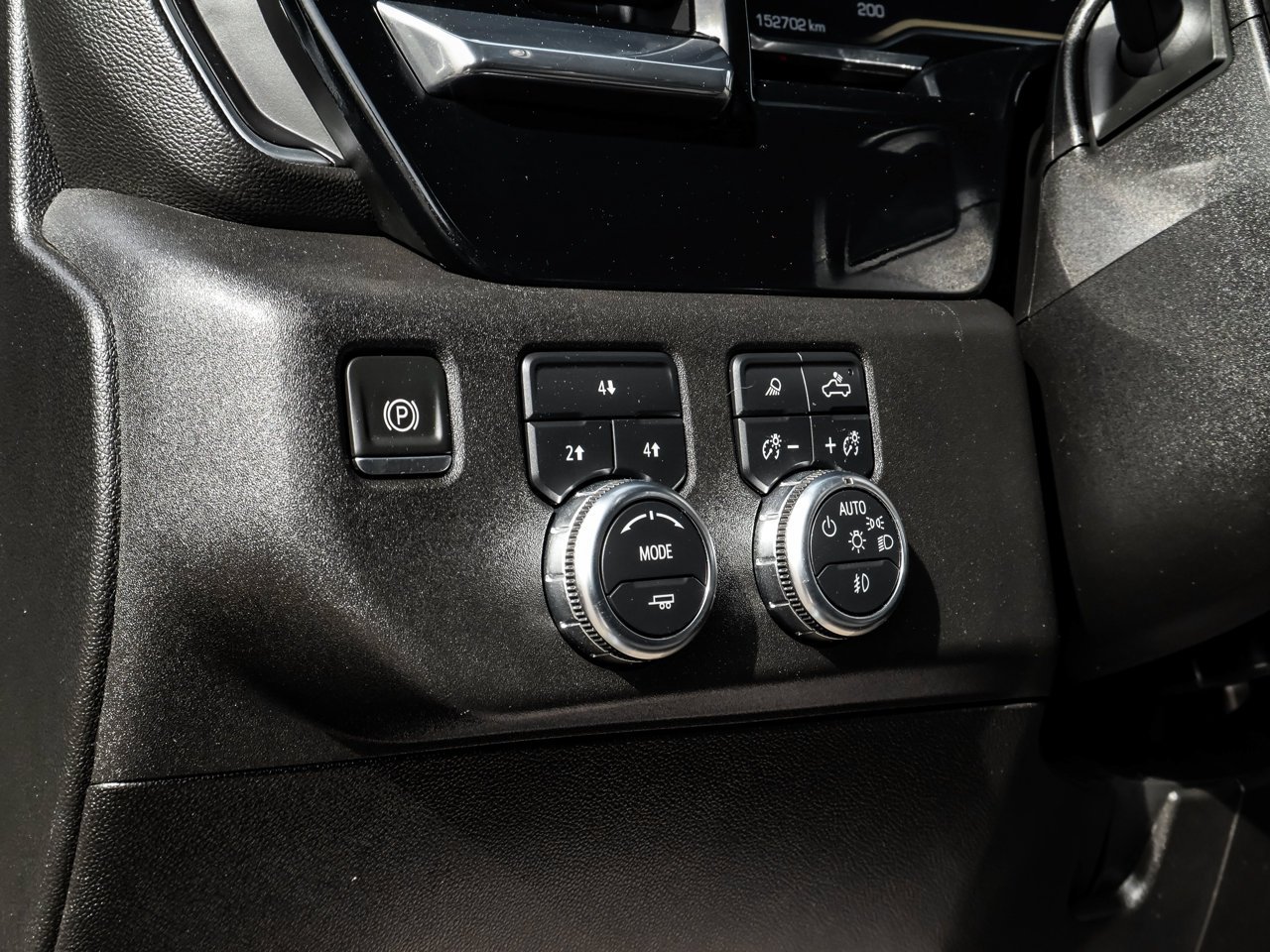 2024 GMC Sierra 3500HD 4WD Crew Cab 172 SLE Black Sherwood Park - photo #19