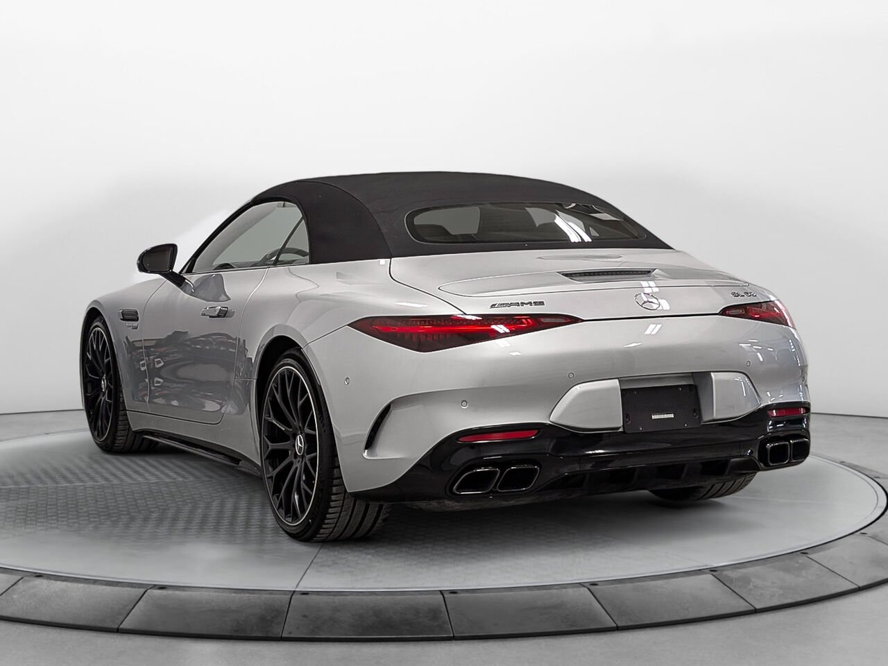 MERCEDES SL 63 AMG Option Burmester et Suspension Active 4Matic 2023 Gris Sherbrooke - photo #5