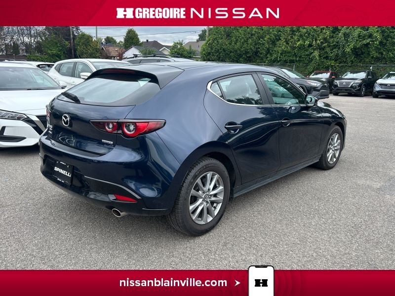 Mazda 3 BE6367 | GS AWD CUIR TOIT OUVRANT BAS KM 2025 Bleu Laval - photo #14