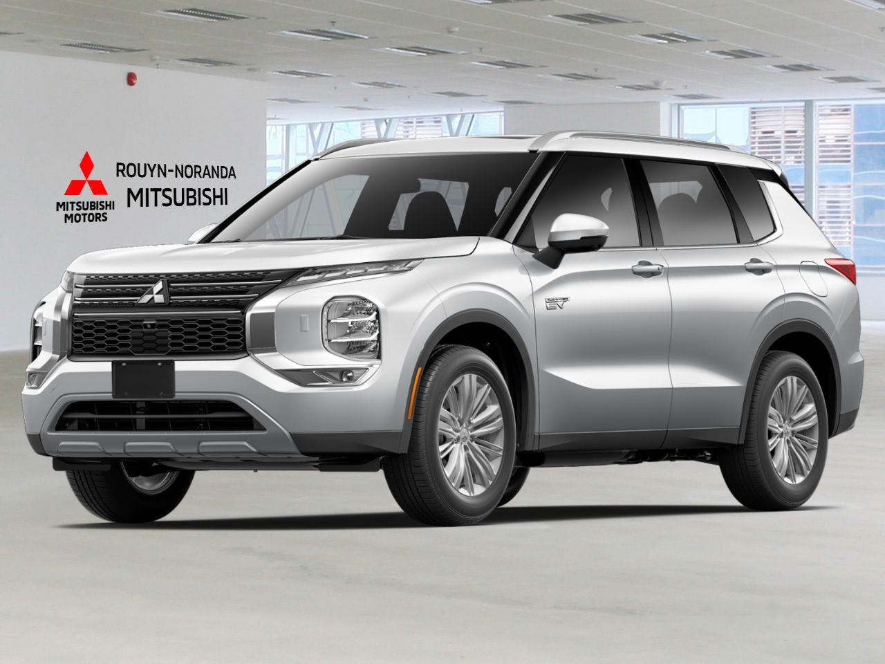 Mitsubishi Outlander PHEV LE S-AWC 2026 Argent sterling Rouyn-Noranda - photo #0