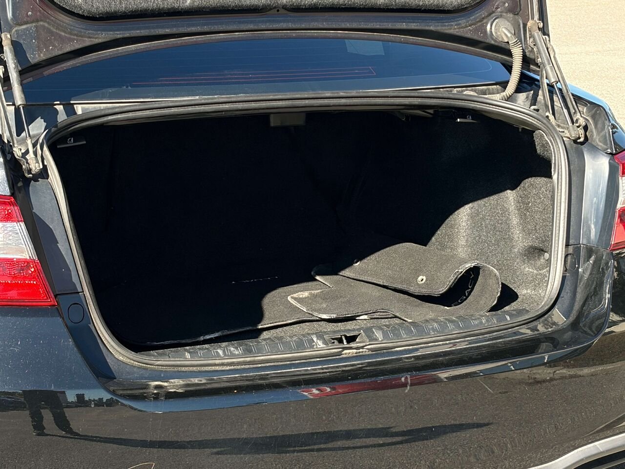 Subaru Legacy 2.5i CVT 2019 Noir Gatineau - photo #17