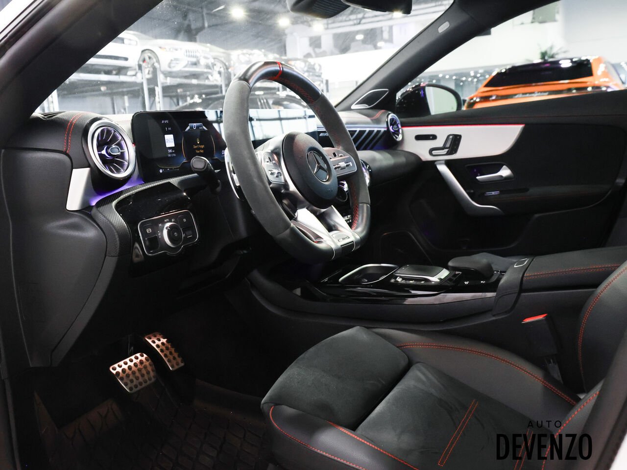 Mercedes-Benz CLA 2023 Blanc Saint-Eustache - photo #11