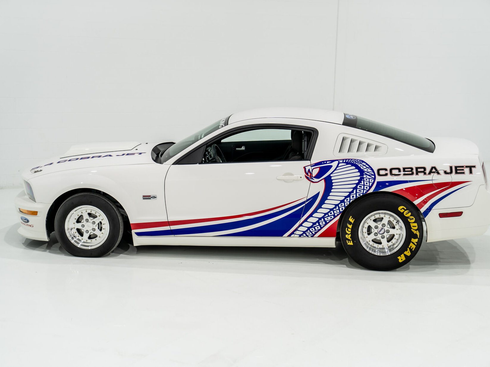 Ford Mustang Cobra Jet # 44 of 50 Ford Vehicule De Promotion **PRIX EN USD** 2008 Blanc Montréal - photo #28