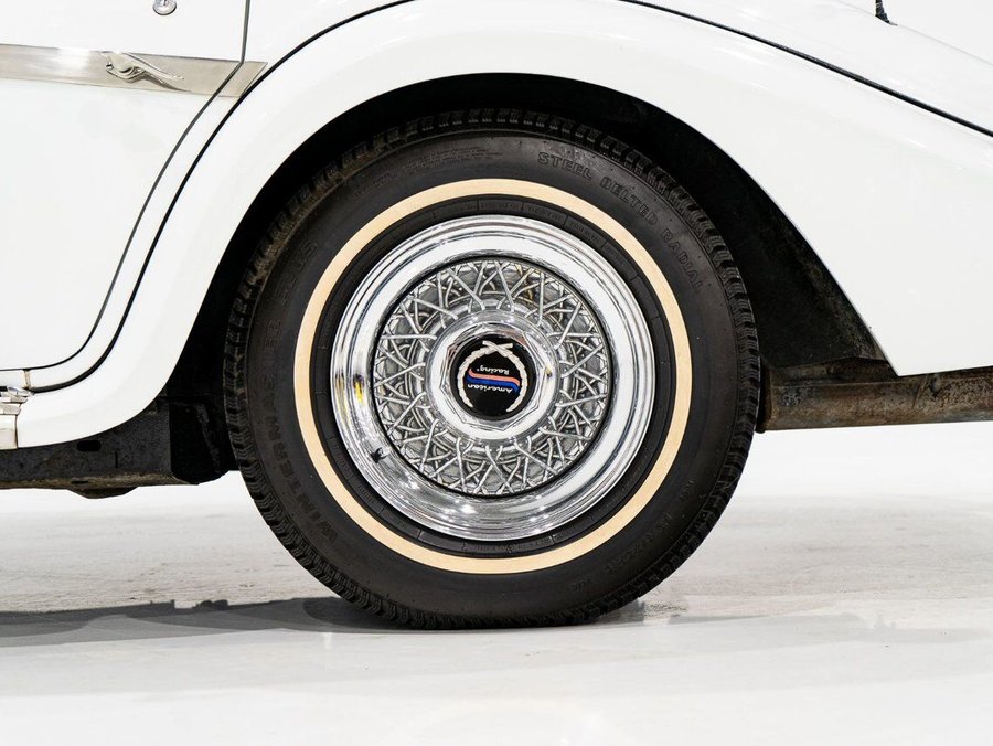 Phillips Motor Car Berlina Coupe 1981 1981 Blanc