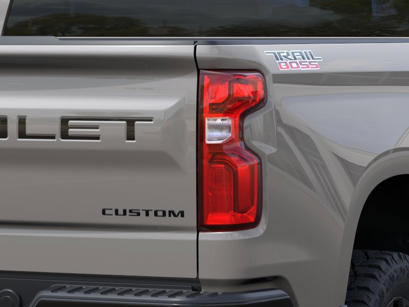 2026 CHEVROLET SILVERADO 1500 Custom Trail Boss cabine multiplace 4RM 147 po White Sherbrooke - photo #10
