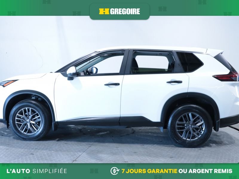 Nissan Rogue 822560 | S AWD AUTO AC GR ELEC MAGS CAM RECULE BLUETOOTH 2024 Blanc Laval - photo #4