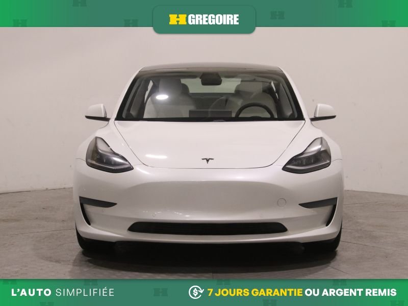 2021 Tesla Model 3 White Laval - photo #1