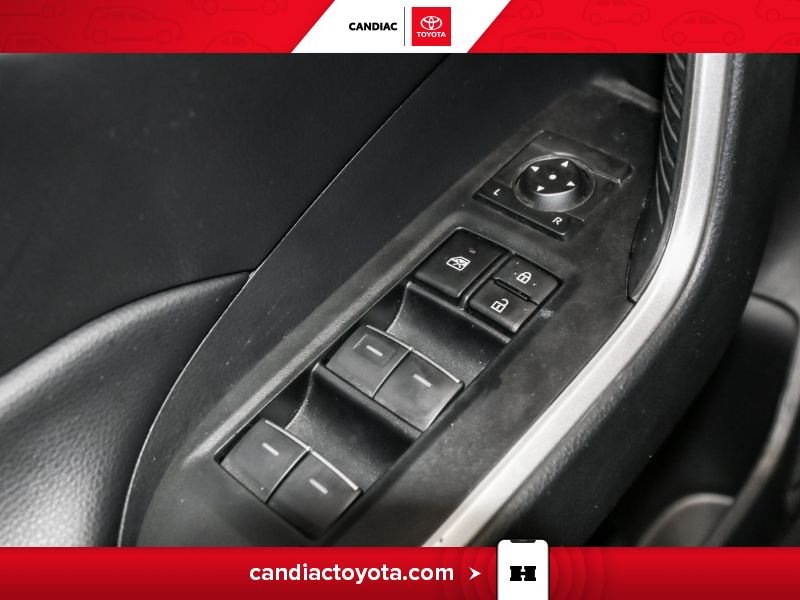2023 Toyota Rav 4 Silver Saint-Eustache - photo #17