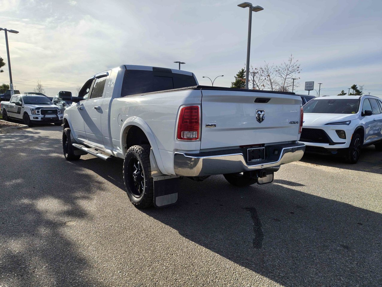 2013 Ram 2500 4WD Mega Cab 160.5 Laramie White Sherwood Park - photo #4