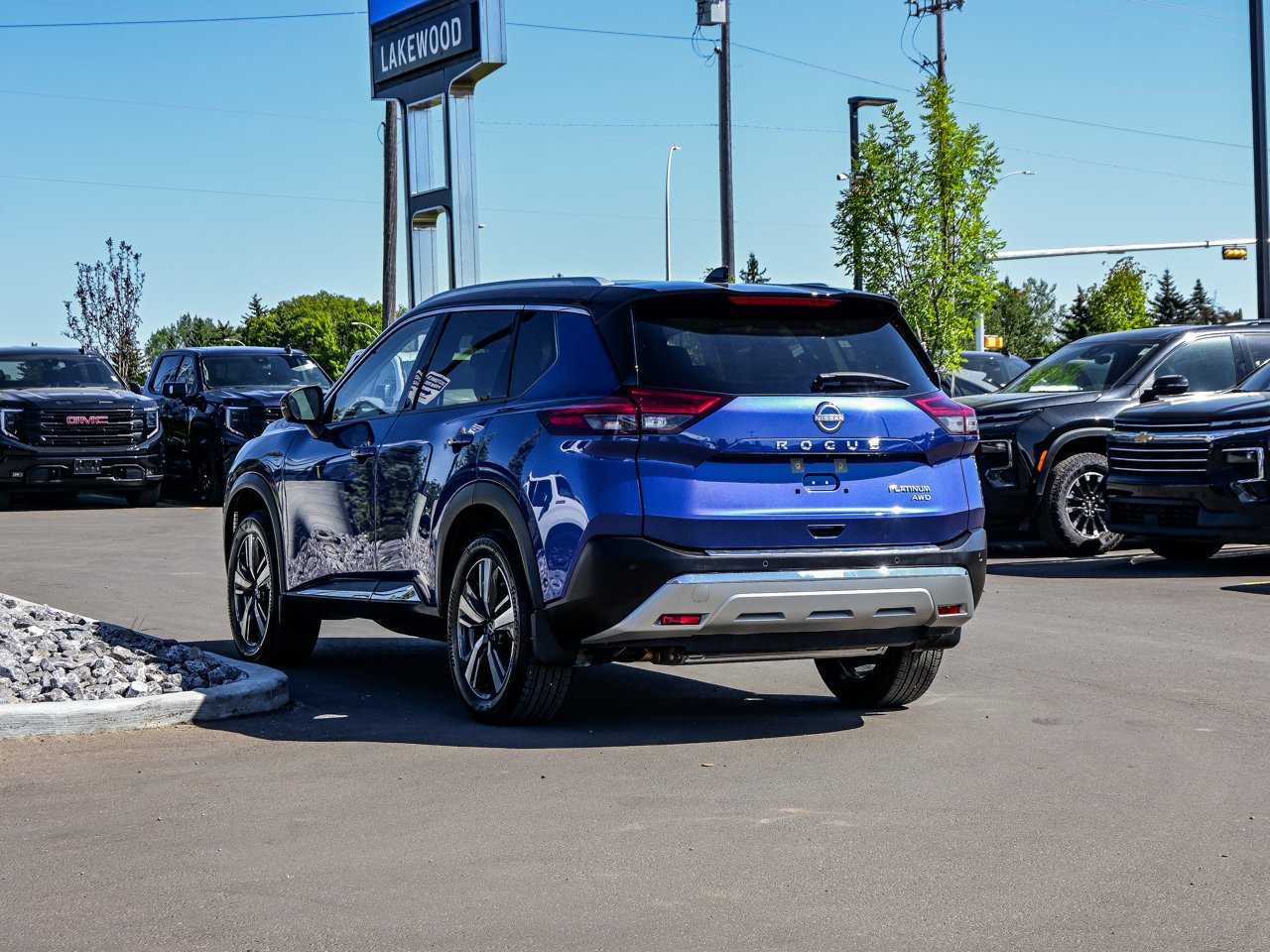 2023 Nissan Rogue AWD Platinum Blue Sherwood Park - photo #10
