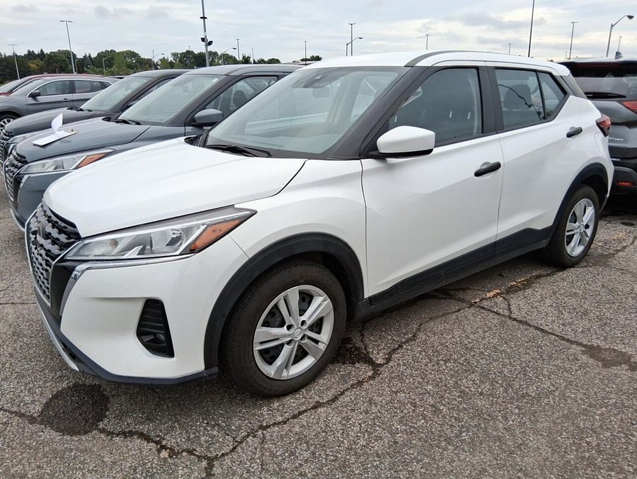 2024 Nissan Kicks S TA 2024 White