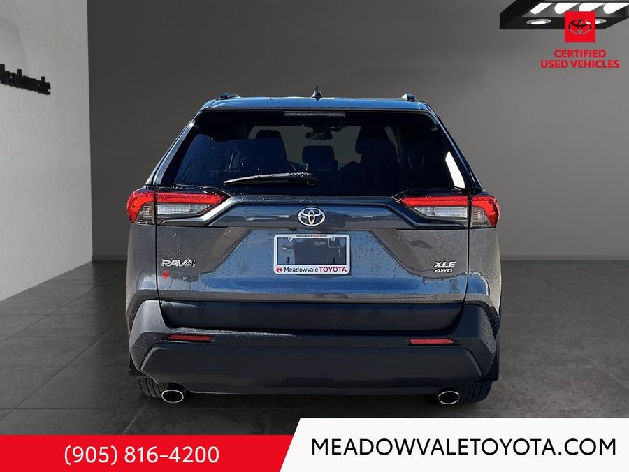 2024 Toyota RAV4 XLE AWD Grey