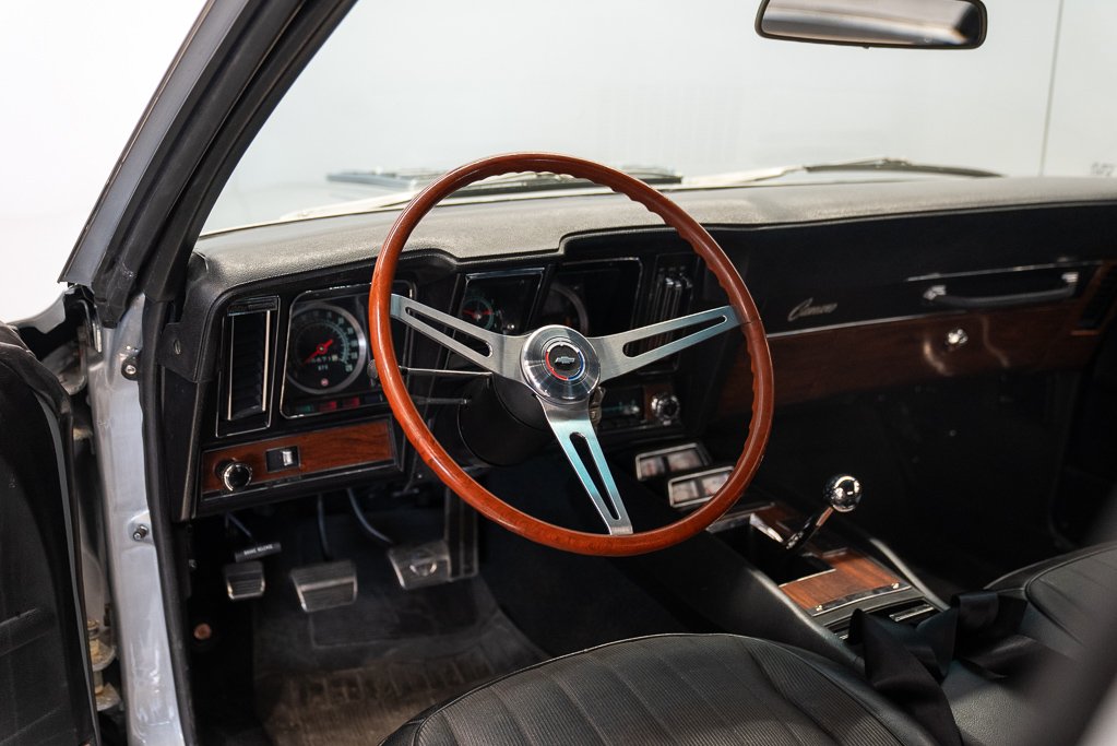 Chevrolet Camaro 1969 Argent Montréal - photo #19