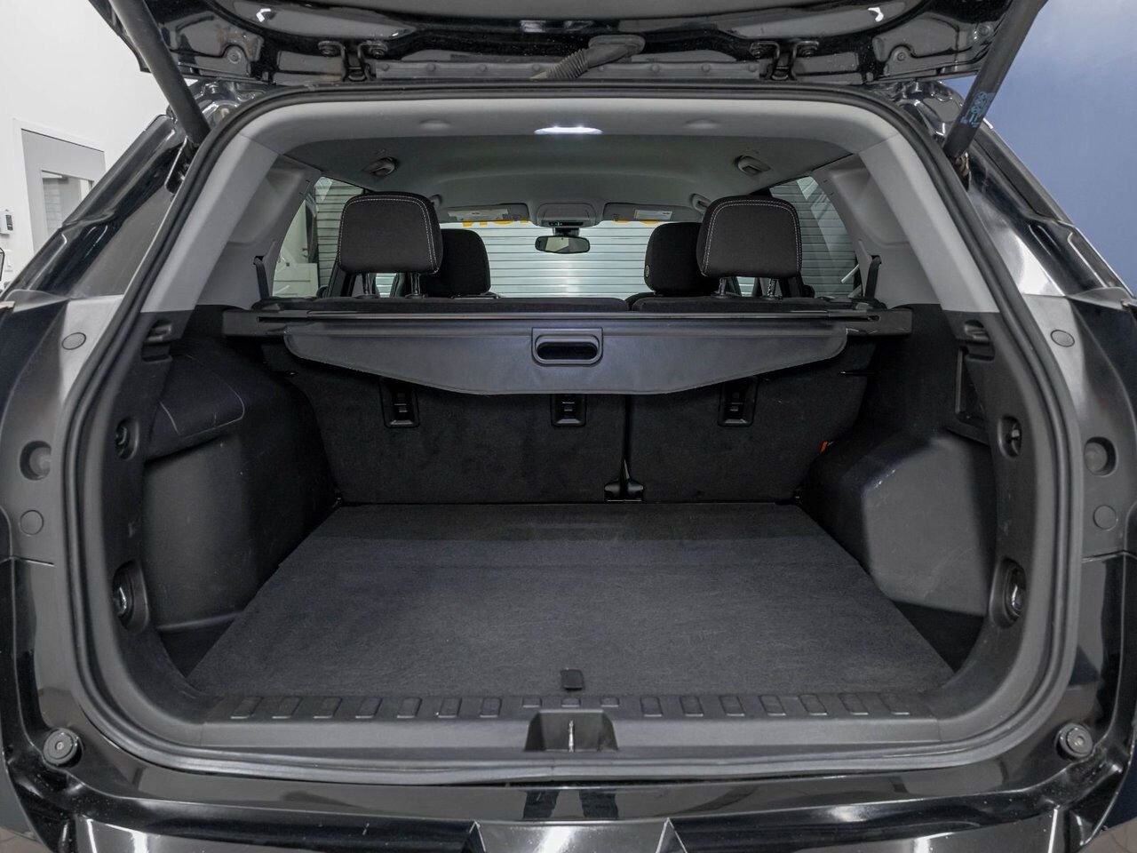 GMC Terrain SLE AWD *SIÈGES CHAUFF* HAYON ELECT REG ADAPT 2024 Noir Saint-Jérôme - photo #28