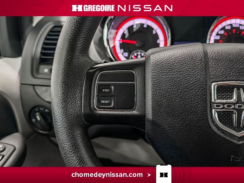 2017 Dodge GR Caravan Grey Saint-Eustache - photo #16