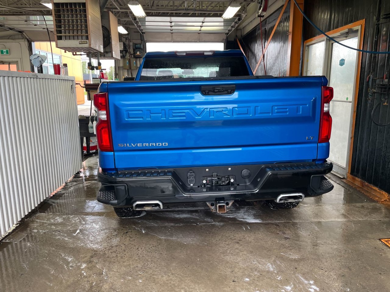 Chevrolet Silverado 1500 LT TRAIL BOSS CREW 4X4 V8 *SIÈGES CHAUFF* BEDLINER 2022 Bleu Saint-Jérôme - photo #7