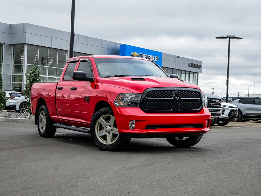 2021 Ram 1500 Classic Express Night Edition 3.6L | Heated Bucket Seats Red